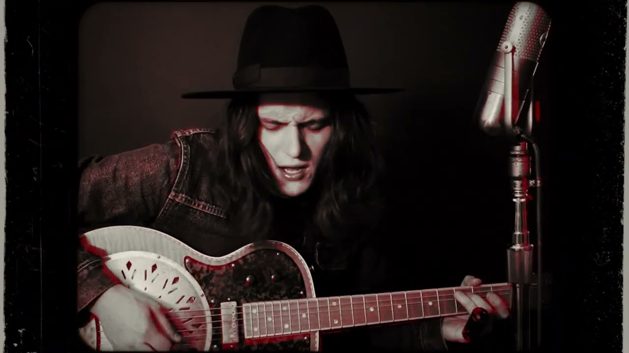 Tyler Bryant & The Shakedown - Ain't None Watered Down