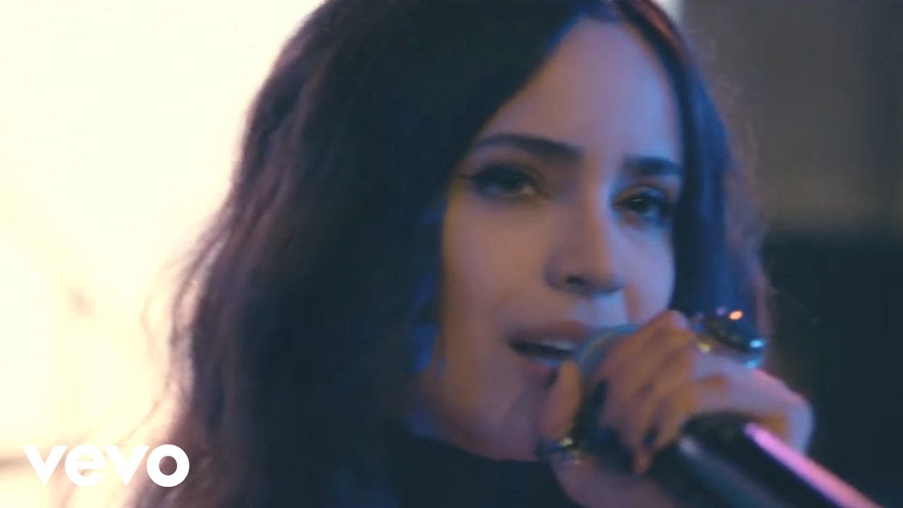 Sofia Carson - Come Back Home (From "Purple Hearts"/Portuguese Lyric Video)