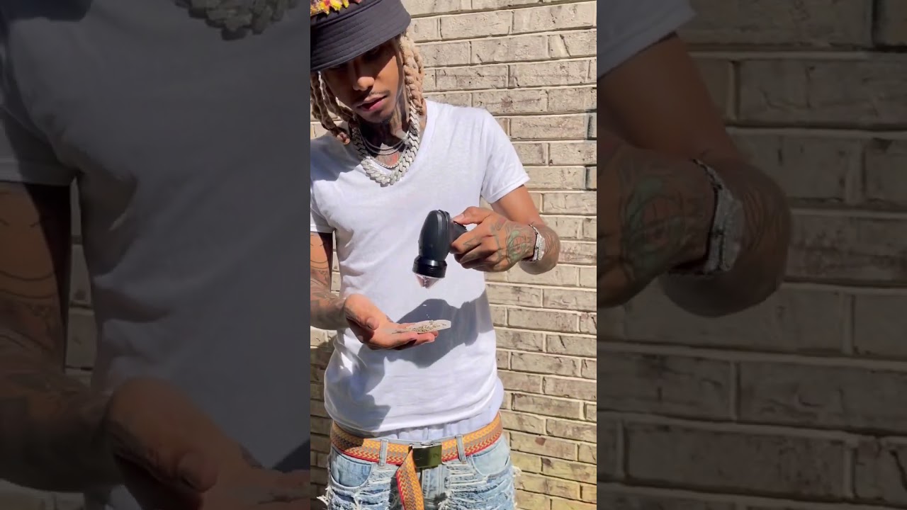 Lil Gnar bought a $1k automatic grinder #shorts