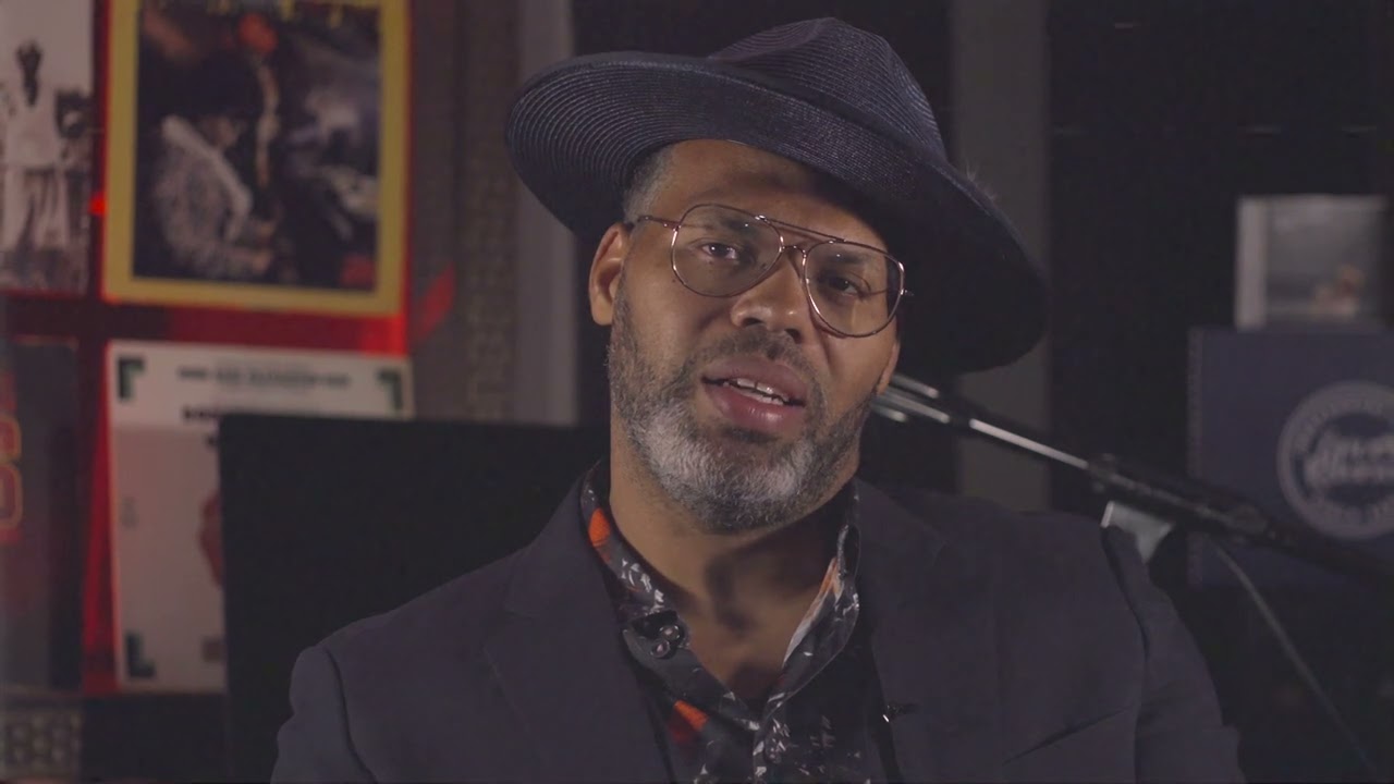 Interview: "Warning" Notorious B.I.G (Cover by Eric Roberson)