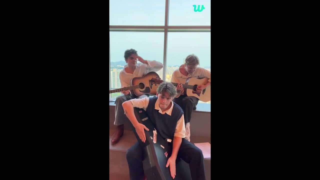 Dynamite - BTS (방탄소년단) - New Hope Club - Weverse Live Cover from the HYBE Building