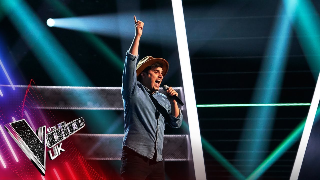 Aaron Bolton's 'Teenage Dirtbag' | Blind Auditions | The Voice UK 2022