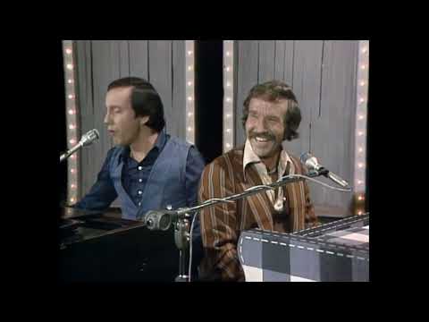Ray Stevens - "Feel The Music" & Medley on Marty Robbins' Spotlight (1977)