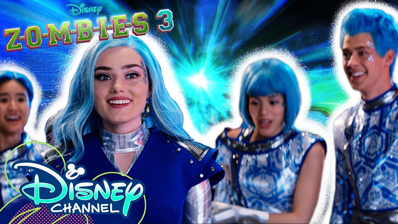 Alien Fashion 👽 | BTS | ZOMBIES 3 | @Disney Channel
