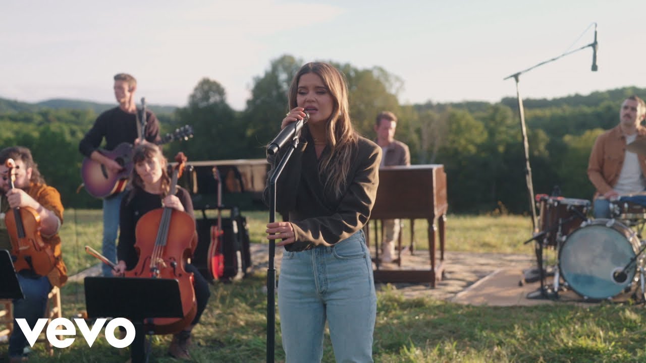 Maren Morris - Background Music (In Rare Form)