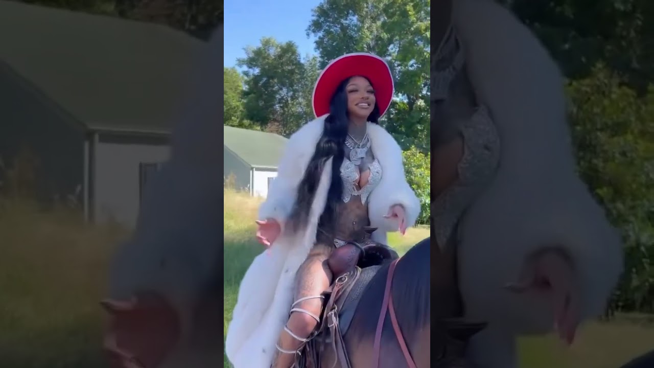 Real country girl 🤣😍 BTS keep it playa dropping in few more days 😈