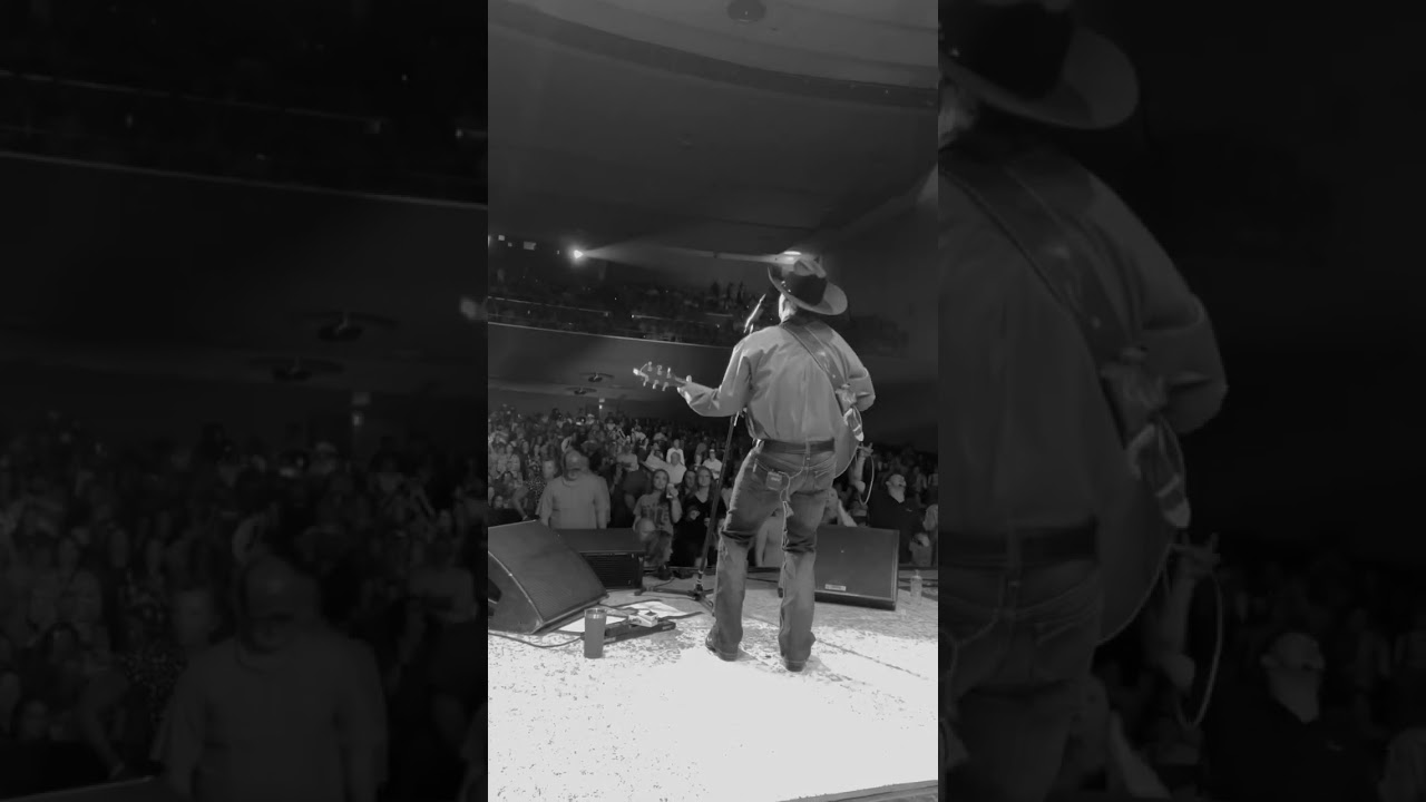 Clay Walker - She Won’t Be Lonely Long (Live) #shorts #claywalker #shewontbelonelylong #