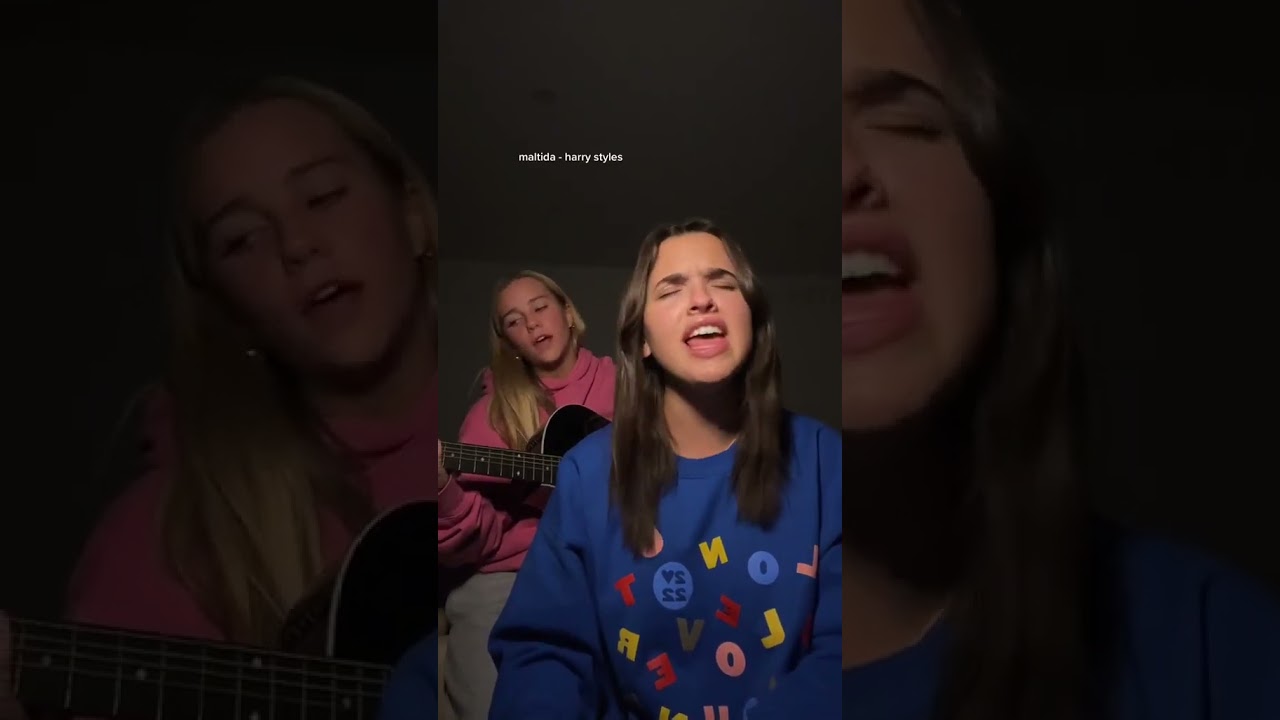 luv singing w/ ave #singing #harrystyles #matilda #cover #onedirection #shorts