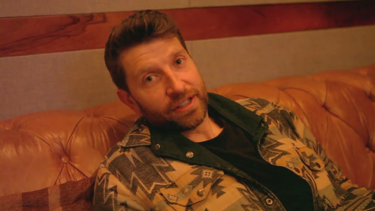 Brett Eldredge - Day In The Life (Songs About You: Behind The Album)