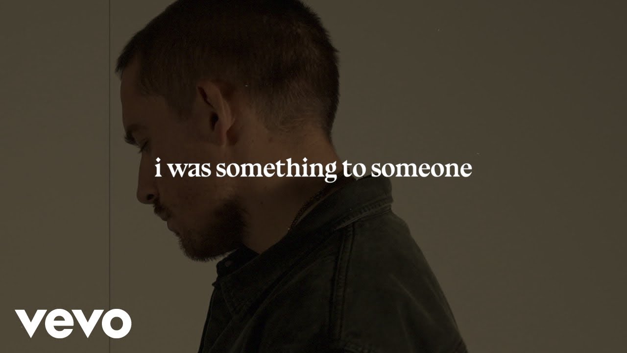 Dermot Kennedy - Something to Someone (Sonder Lyric Video)