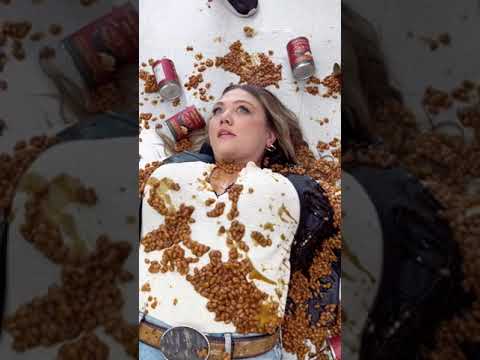 #wwekd she would pour beans ALL over herself #tryjesus