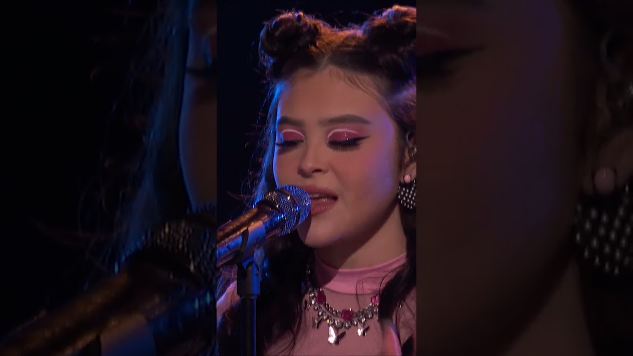 The spacebuns remind us she and her voice are out of this world! #Shorts
