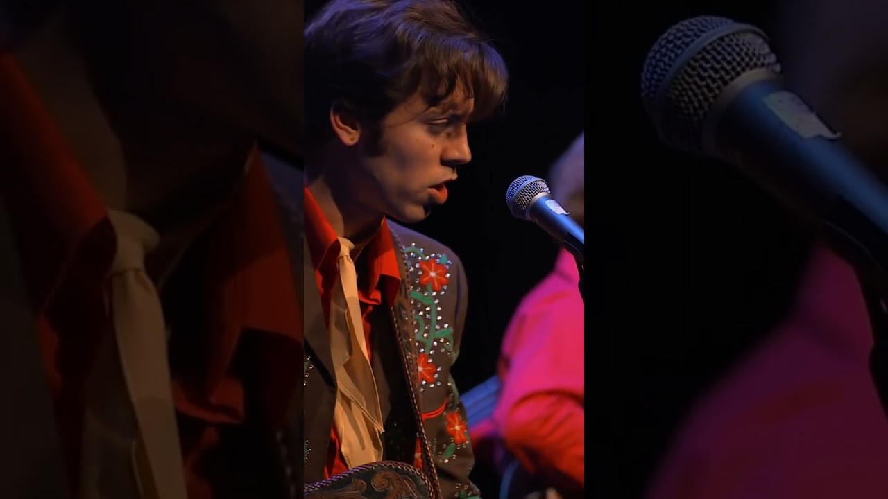 Did you know Gord Downie joined Daniel Romano on stage in 2015?  #shorts