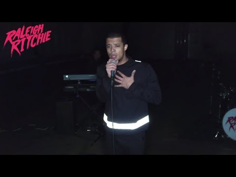 Raleigh Ritchie- The Greatest (Live Performance)
