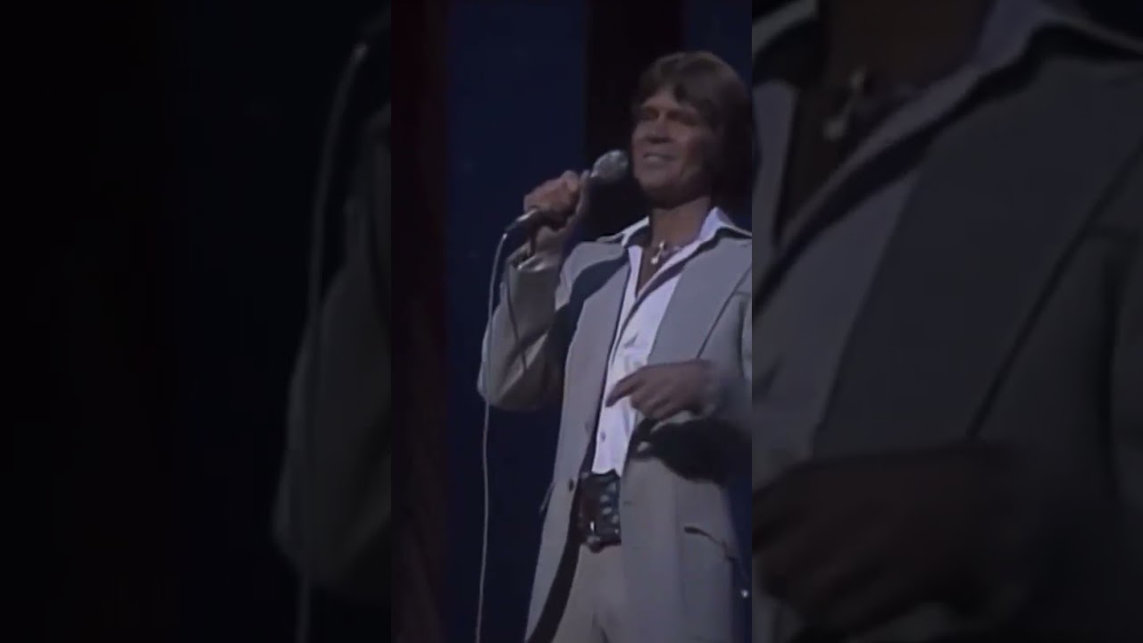 Glen Campbell -  Southern Nights (LIVE)