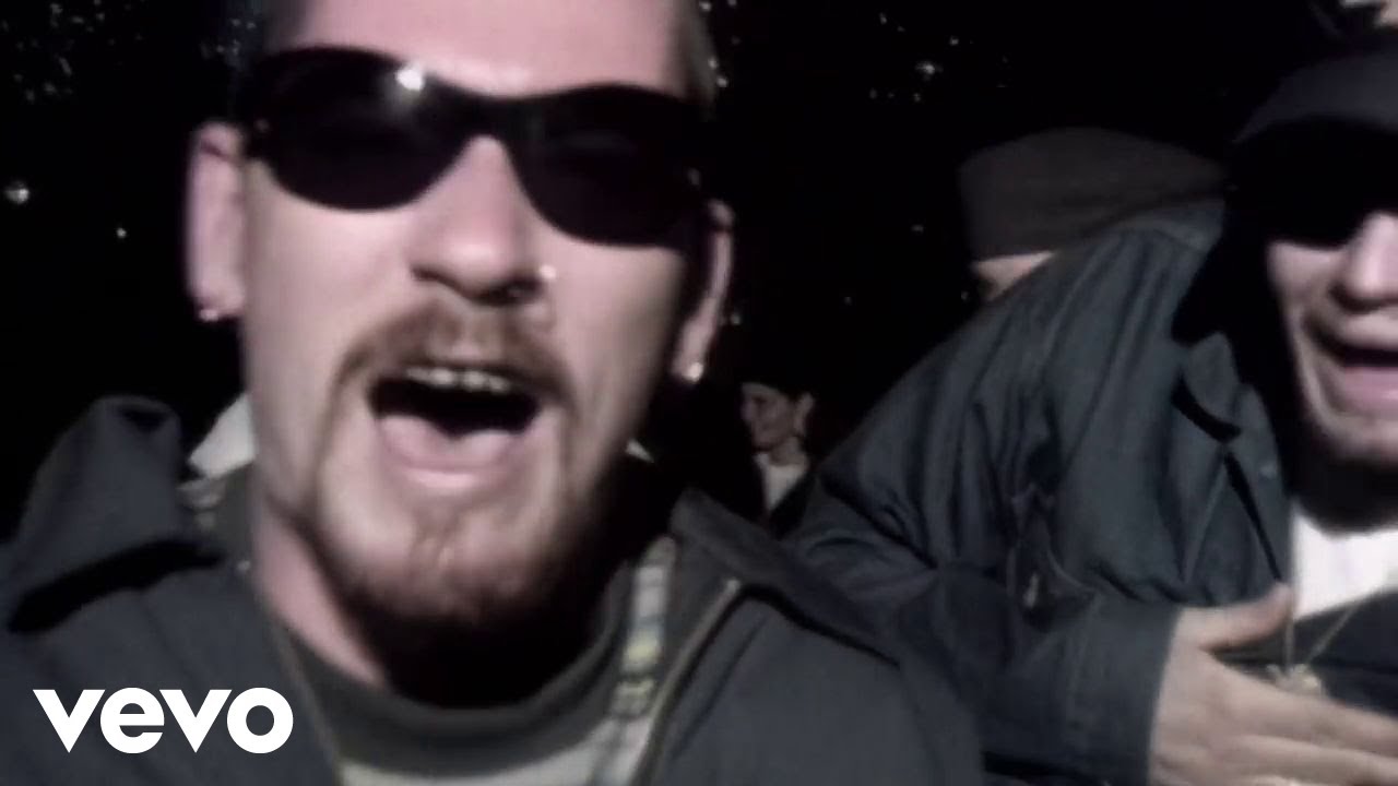 House Of Pain - Shamrocks and Shenanigans (With Intro) (Official Music Video) [HD]
