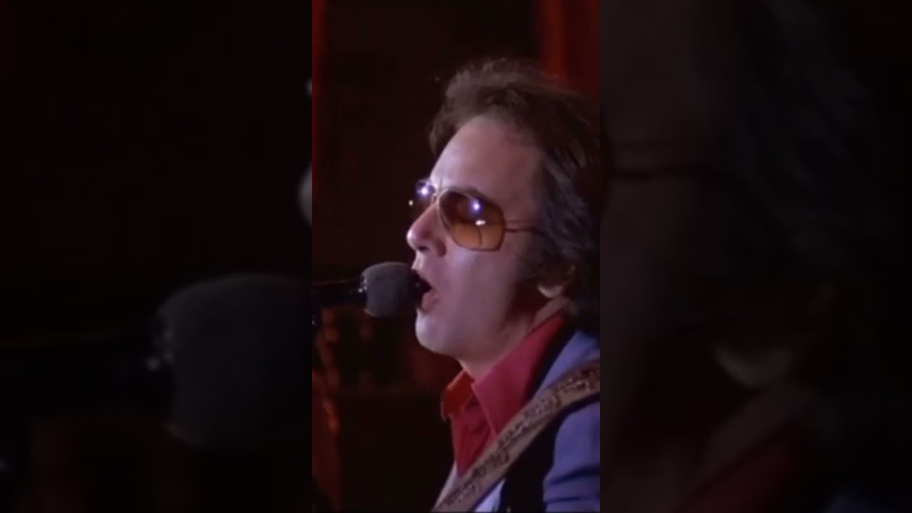 #OTD in 1978 “The Last Waltz” premiered, featuring Neil performing ‘Dry Your Eyes’ 🎬 ~Team Neil