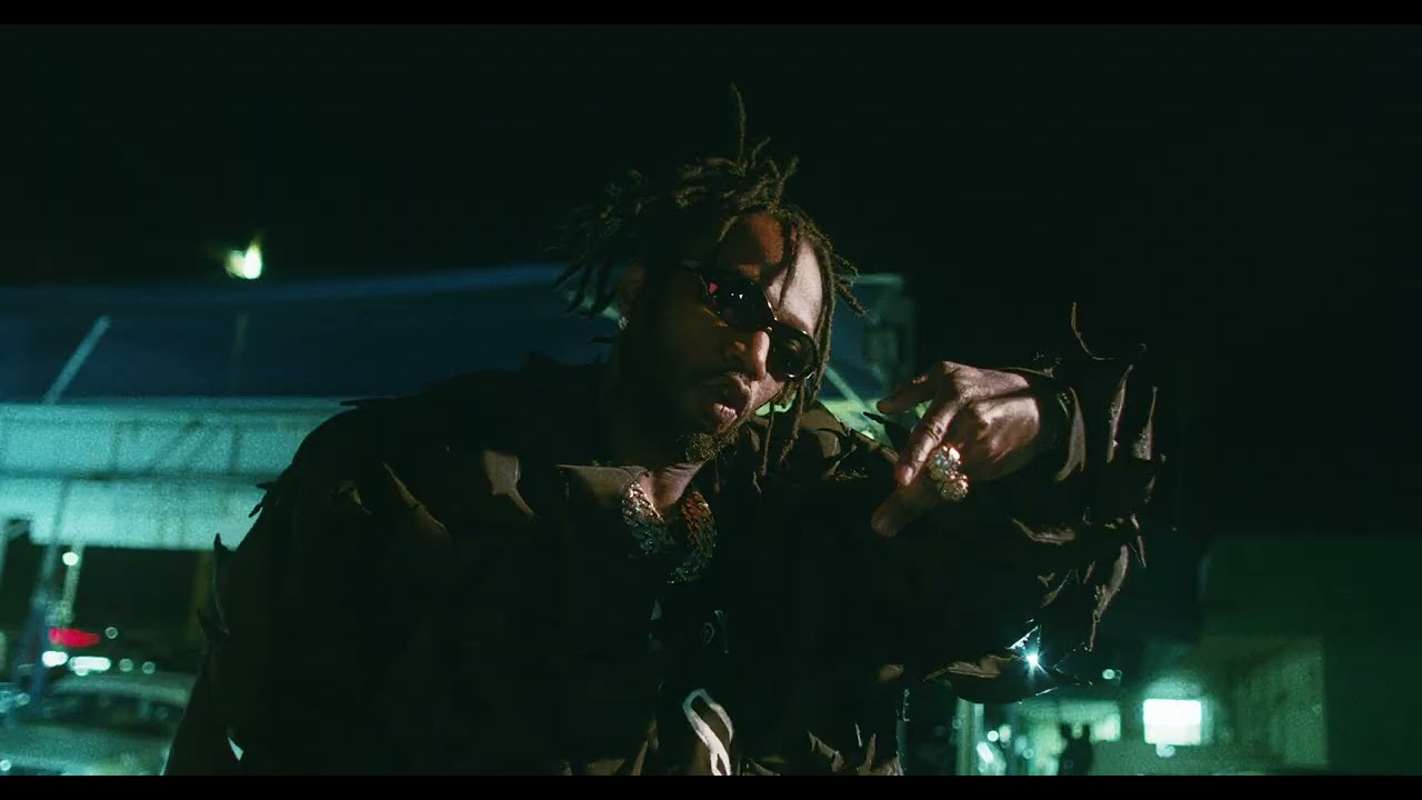 Juicy J No Man feat Xavier Wulf (Official Video)