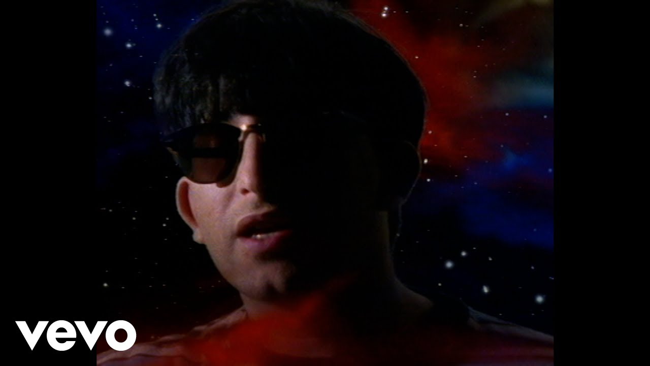 The Lightning Seeds - The Life of Riley (Official Video)