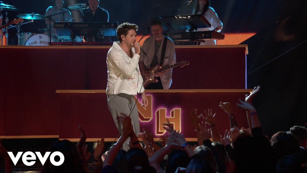 Niall Horan - Meltdown (Live from The Voice)
