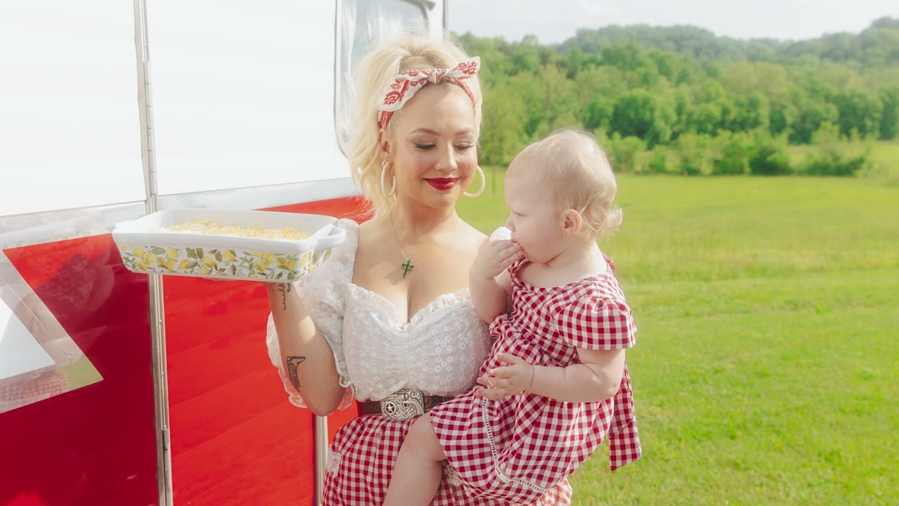RaeLynn - What's Wrong With That? (Official Audio)