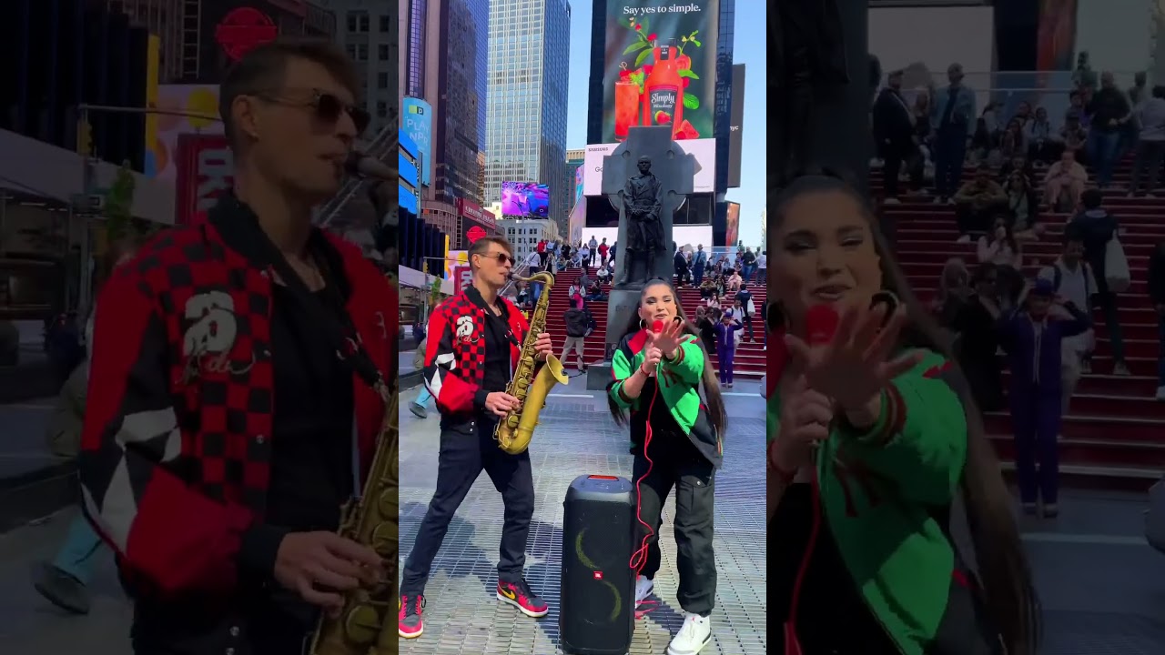 Enisa sings in Times Square NYC 🎤🔥”Blame it on me” 🔥🎶