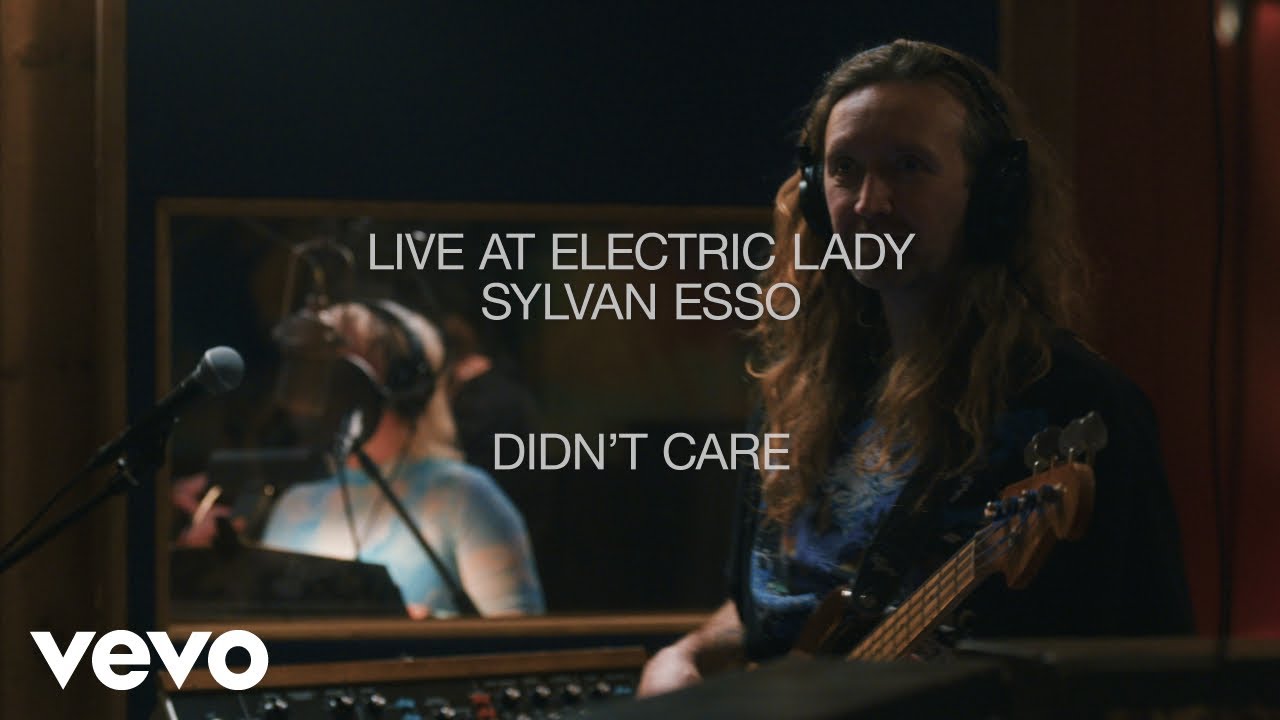 Sylvan Esso - Didn't Care (Live at Electric Lady)