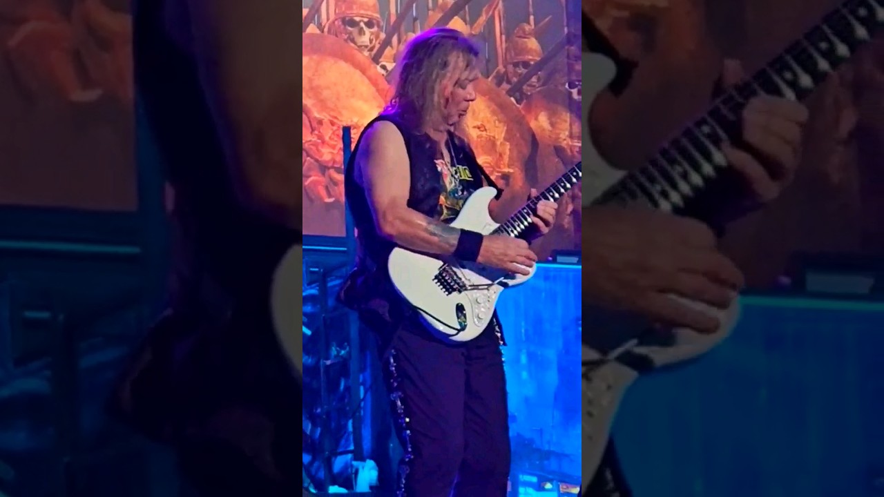 Iron Maiden: Alexander The Great (LIVE Andrian & Dave solos)