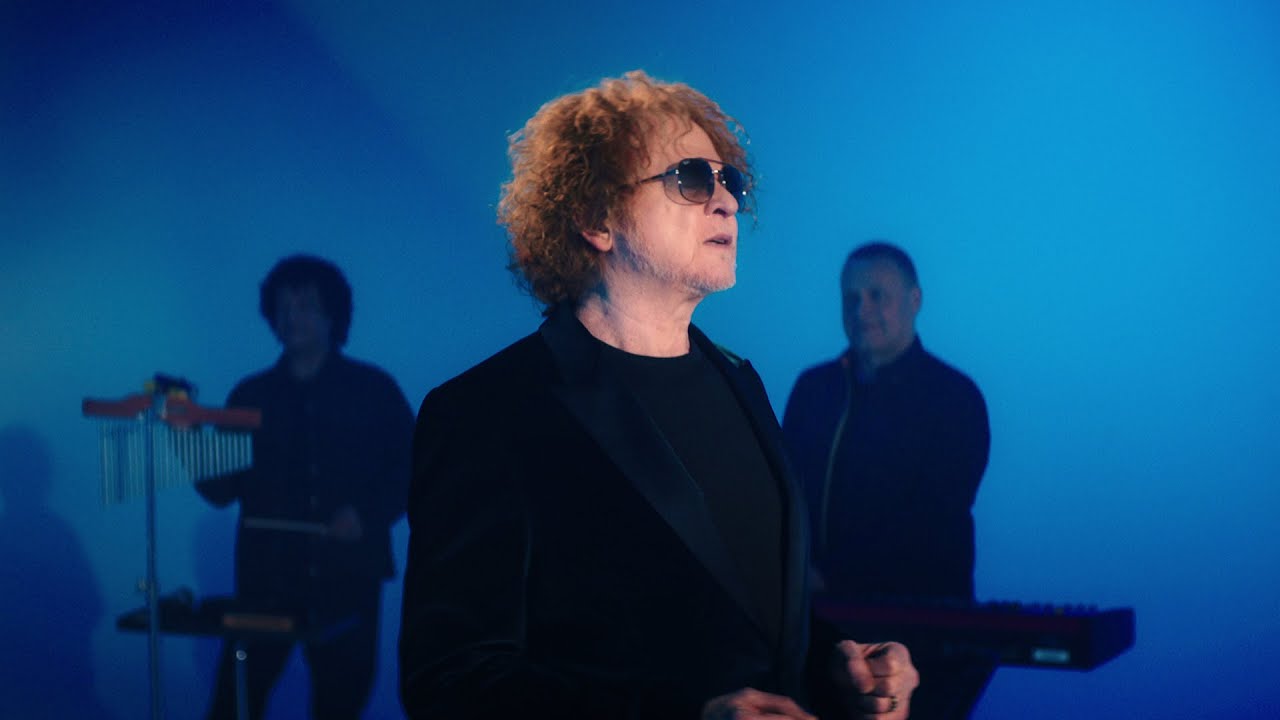 Simply Red - It Wouldn't Be Me (Official Video)