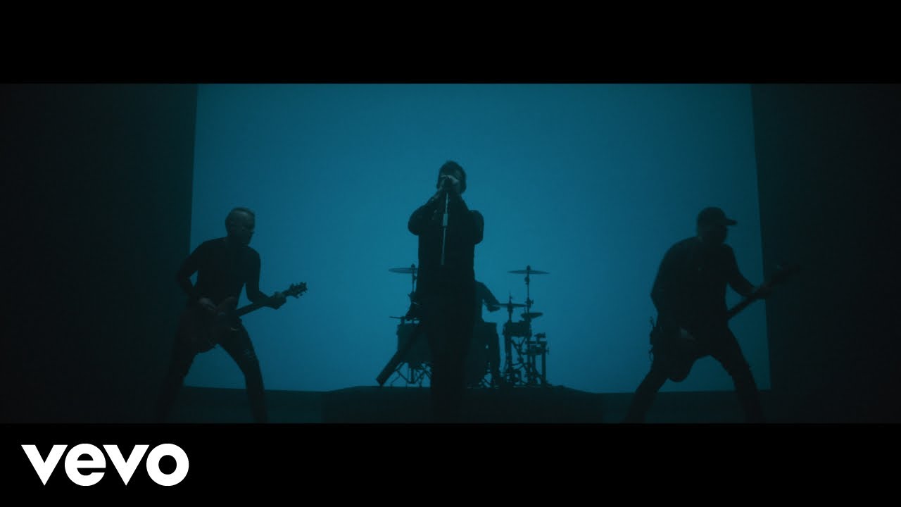 Halo – Pendulum & Bullet For My Valentine (Official Video)