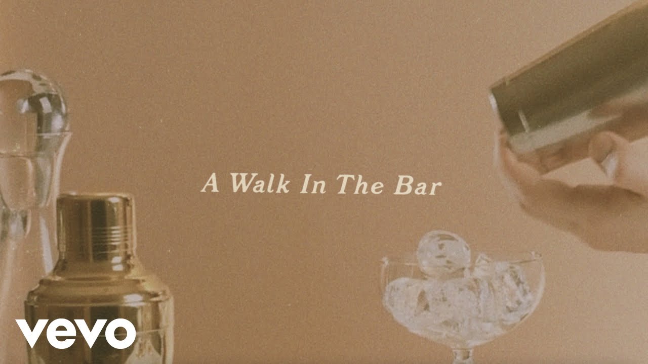 Lauren Alaina - A Walk In The Bar (Official Lyric Video)