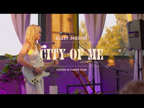 Haley Johnsen - City of Me (Live/Solo)