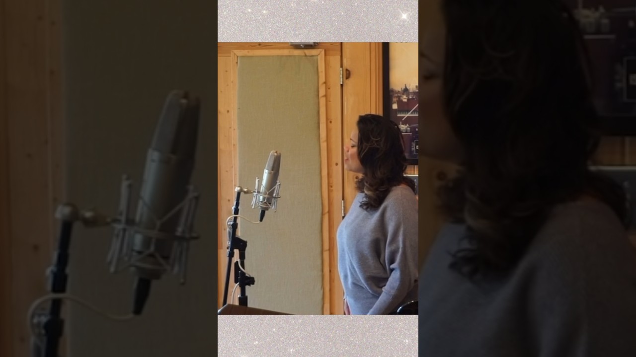 #kimberleylocke sings “Change” live in studio! Watch the full video on my channel! #singer #shorts