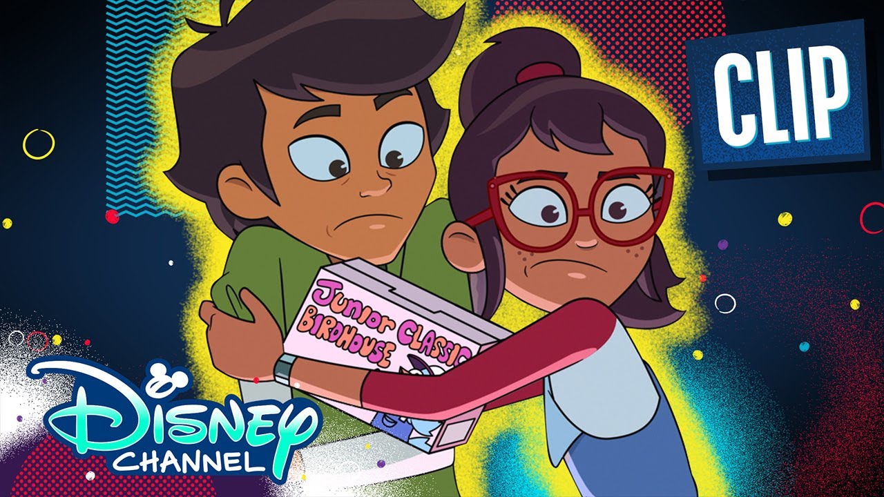 Hailey Makes a New Friend! | Hailey’s On It! | NEW Series | @disneychannel