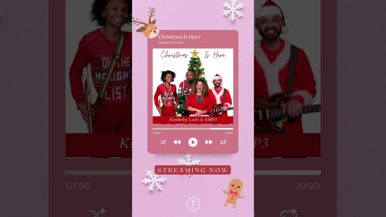 What’s on your Christmas playlist?🤔 Subscribe! #singer #christmasinjuly #shorts #christmasplaylist
