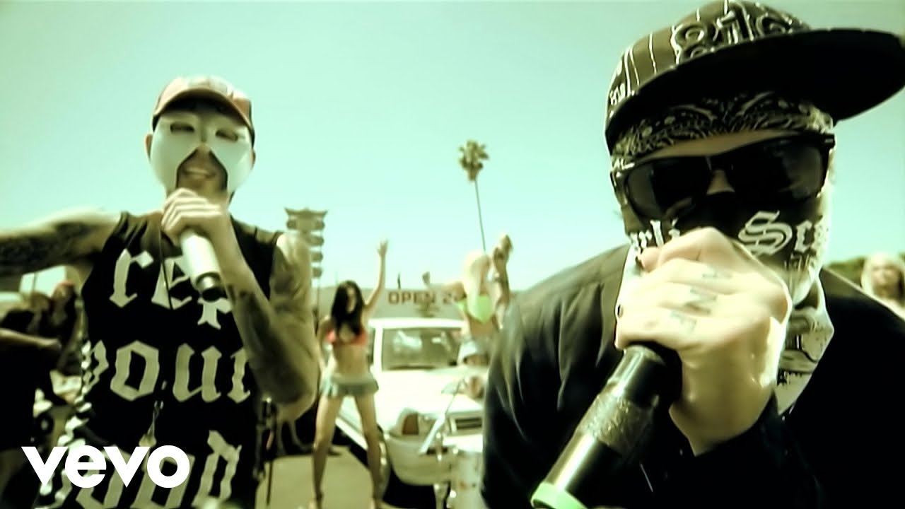 Hollywood Undead - Everywhere I Go (Official Music Video)