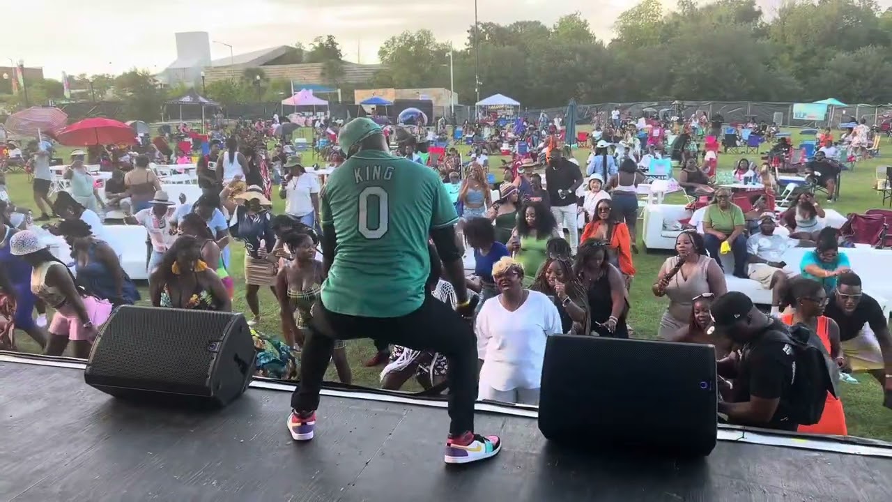 Cupid aka the Linedance King performing FLEX in Albany GA