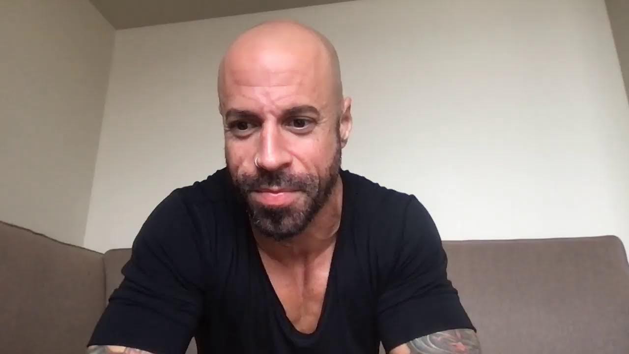 LIVE: "Artificial" Music Video Q+A with Chris Daughtry