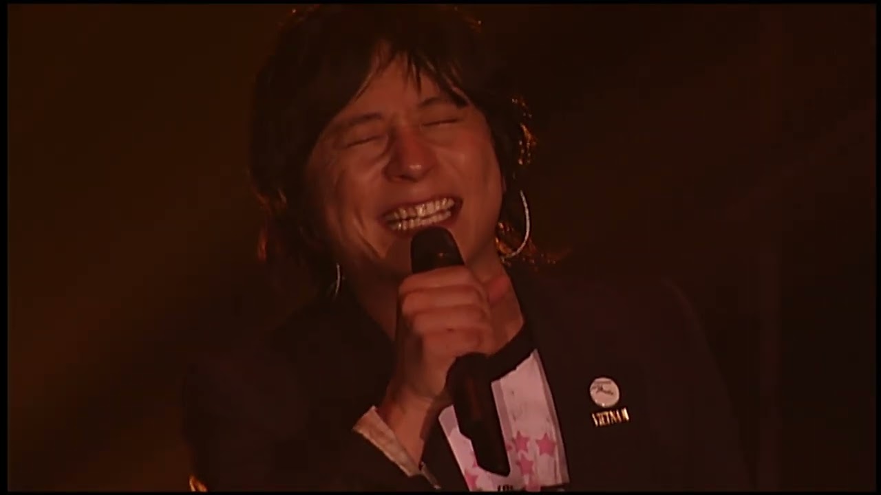 ポルノグラフィティ『黄昏ロマンス』（5th Anniversary Special Live “PURPLE’S”IN TOKYO TAIIKUKAN 2004)
