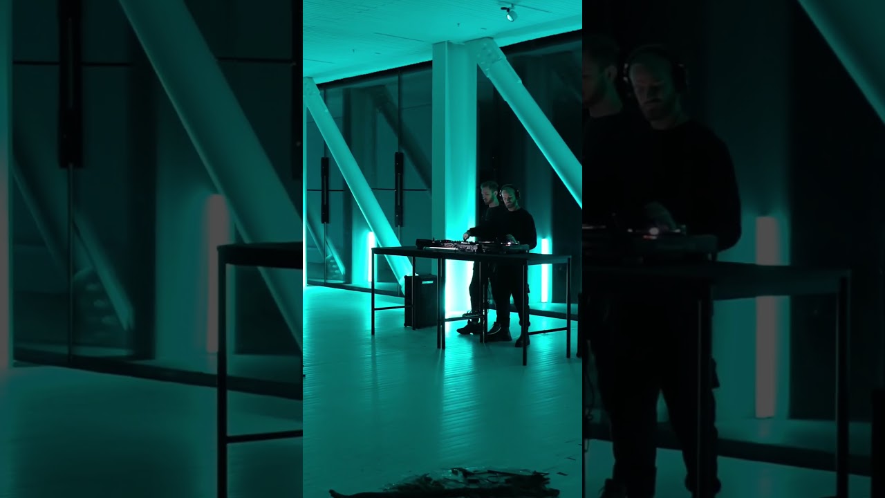 Melodic techno meets Museum