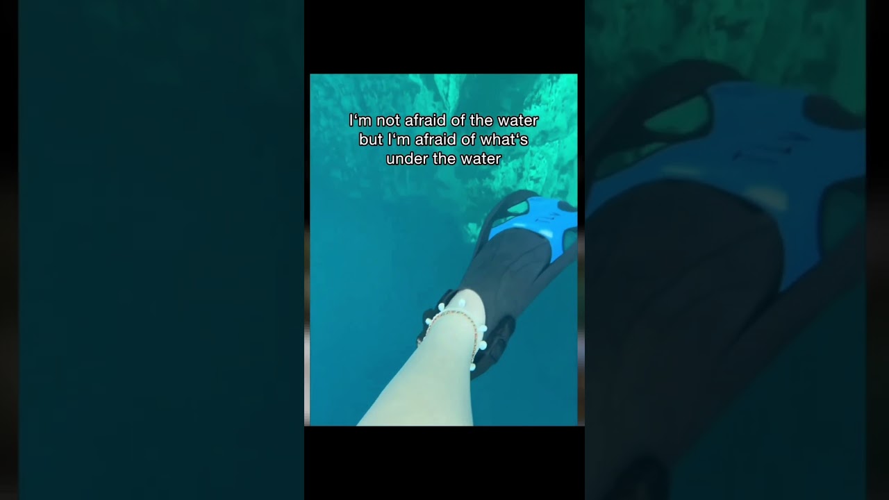 #JasonDeruloTV // He Is Under The Water 🤣 #GotPermissionToPost from @Halloumates #WhenLoveSucks