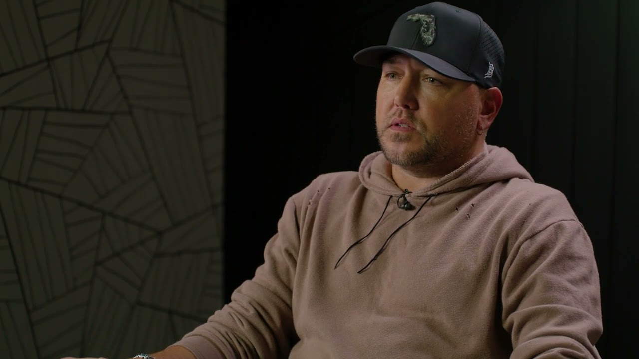 Jason Aldean - Tough Crowd (Story Behind The Song)