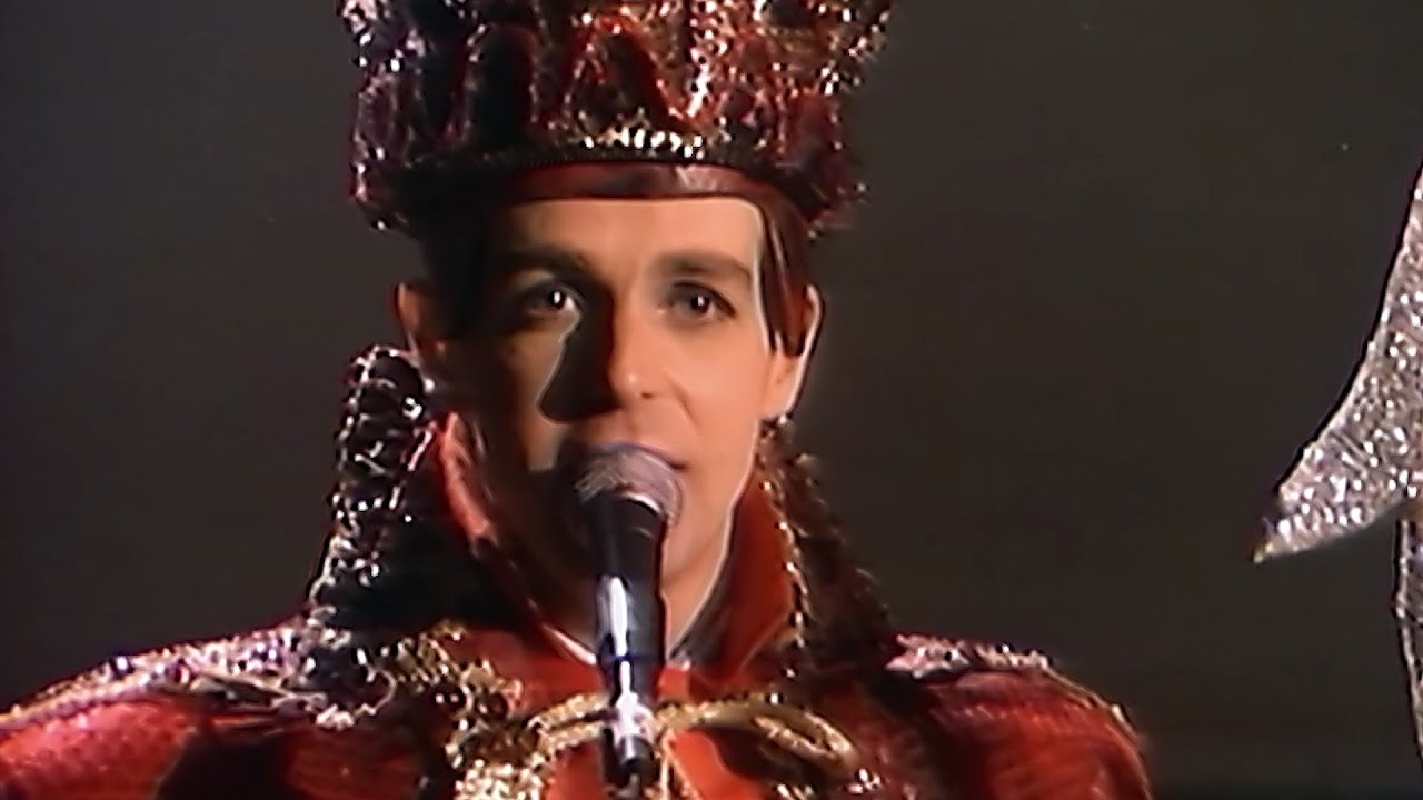 Pet Shop Boys - It's a sin (Live at Wembley 1989)