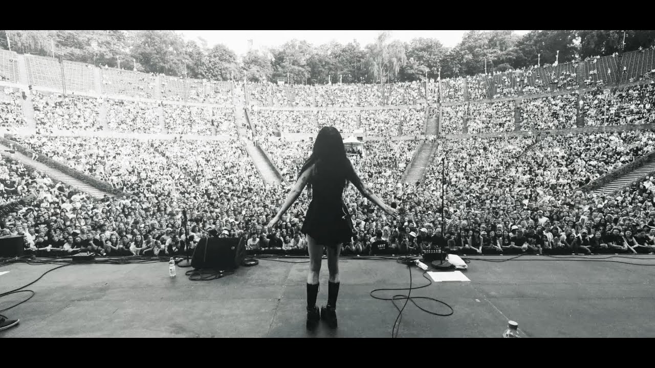 Maggie Lindemann - SUCKERPUNCH WORLD TOUR (concert film trailer)