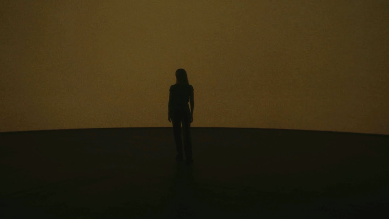 LÉON - Dirt (Official Music Video)