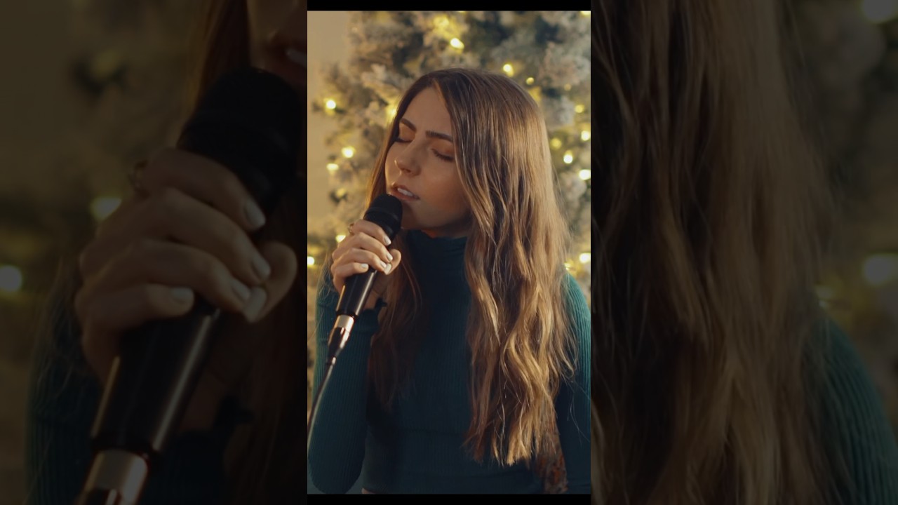 magical time of year🎄❤️ #SilentNight #Christmas #acousticcover #jadafacer #holiday #shorts