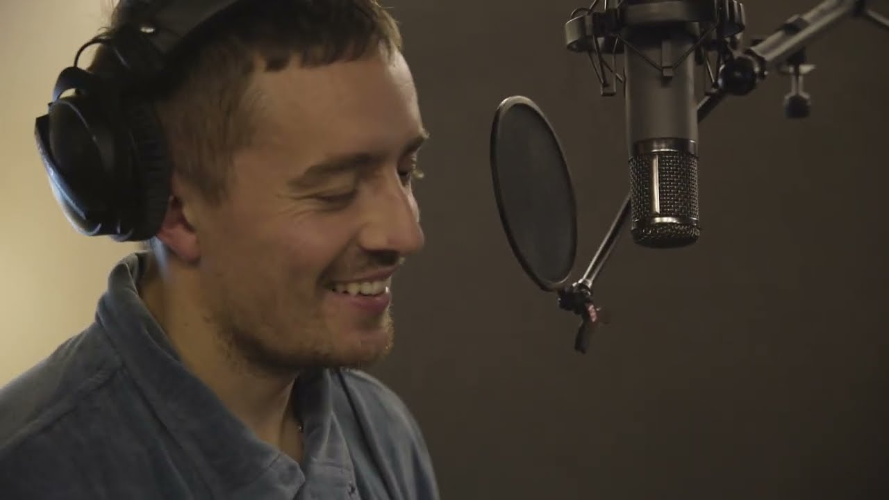 Dermot Kennedy – Two Hearts (Behind the Song)