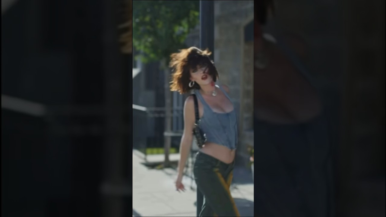 this music vid is my personality #strut #musicvideo #walkofshame #emeline