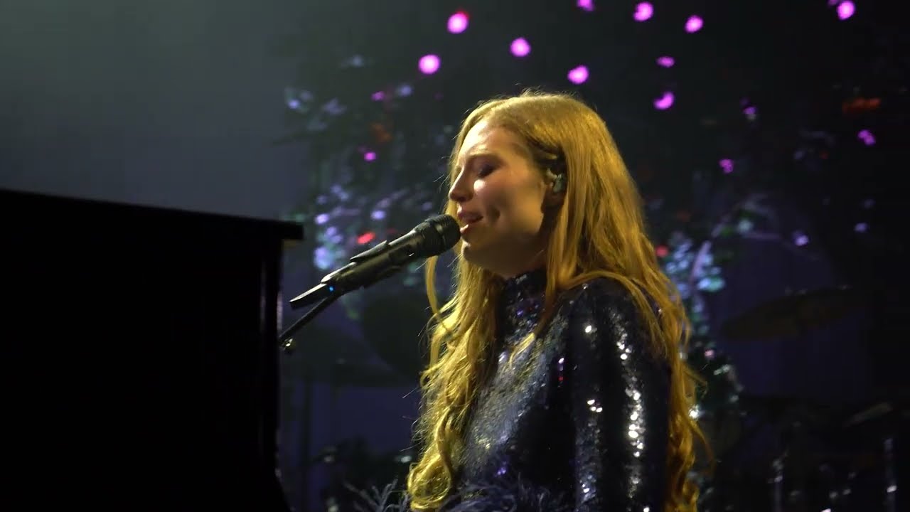 Freya Ridings - Perfect (Live from The Apollo) ✨