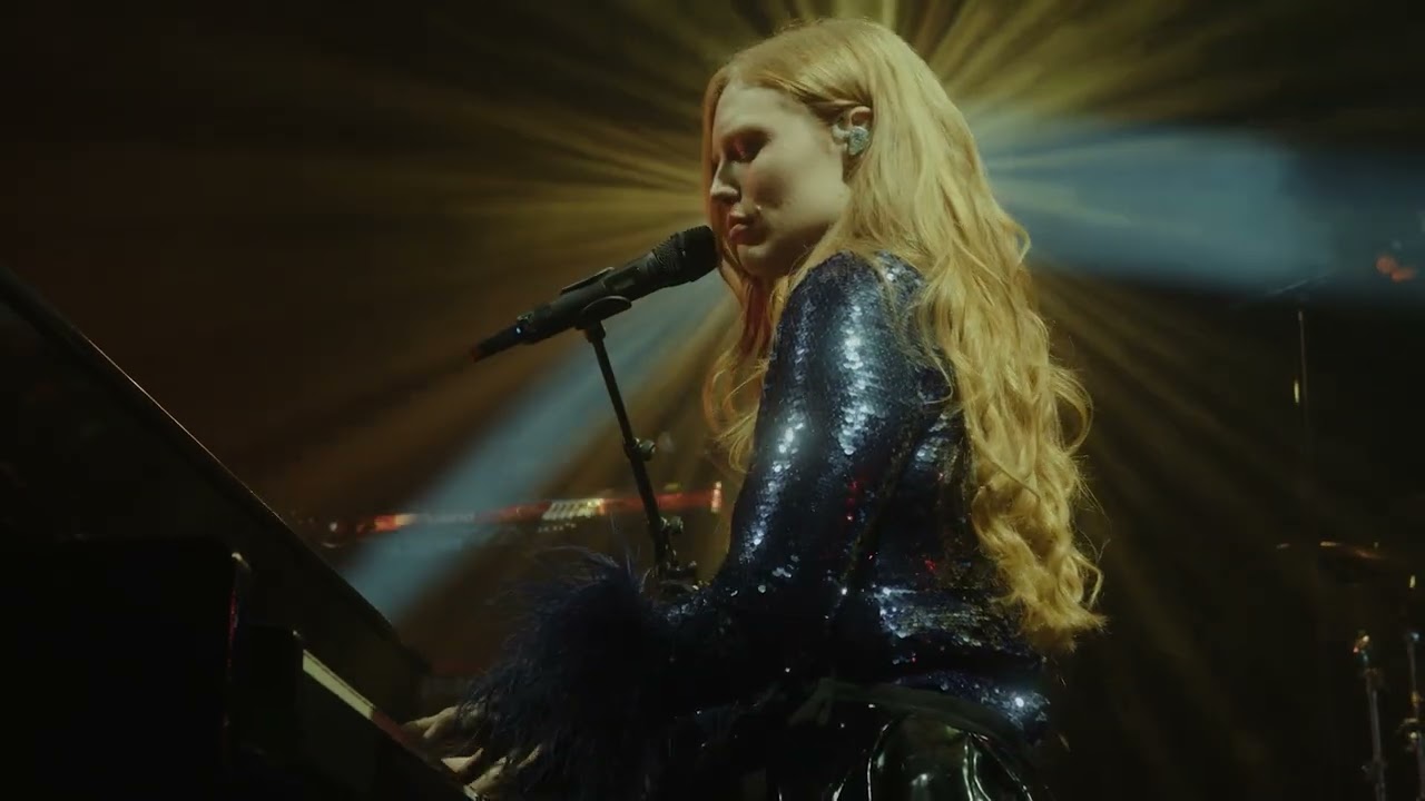 Freya Ridings - Someone New (Live at The Apollo) Day 9 of the 12 days of Blood Orange 🍊